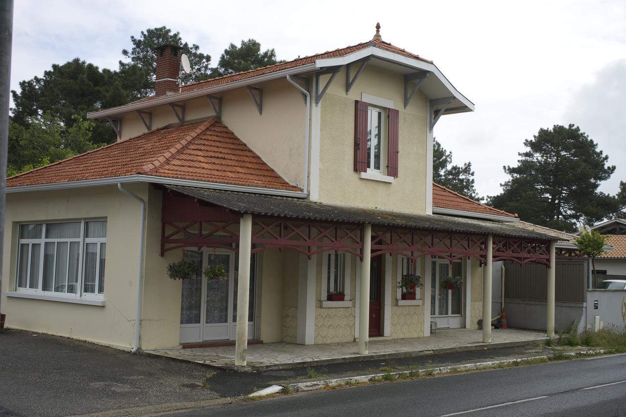 Chez Augustin Bed & Breakfast Lacanau Bagian luar foto