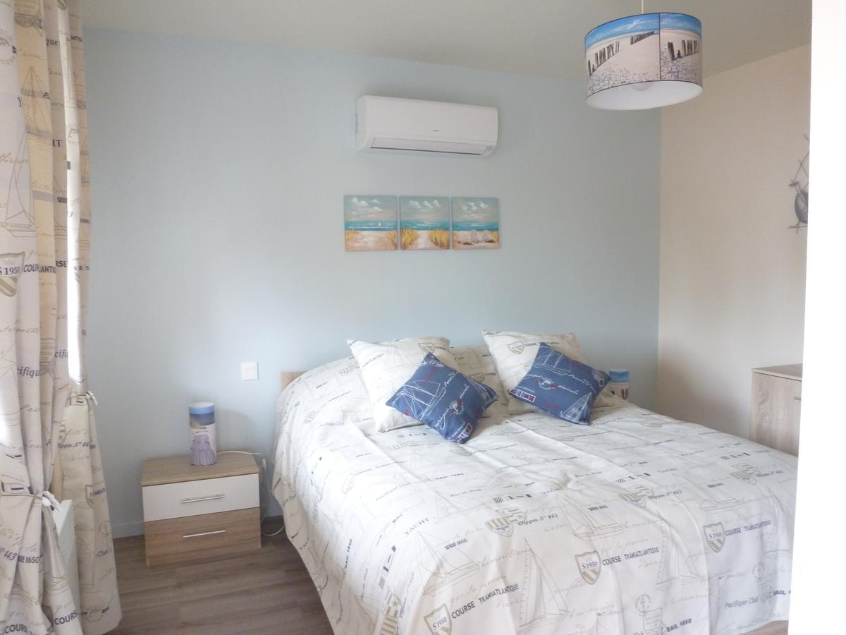 Chez Augustin Bed & Breakfast Lacanau Bagian luar foto