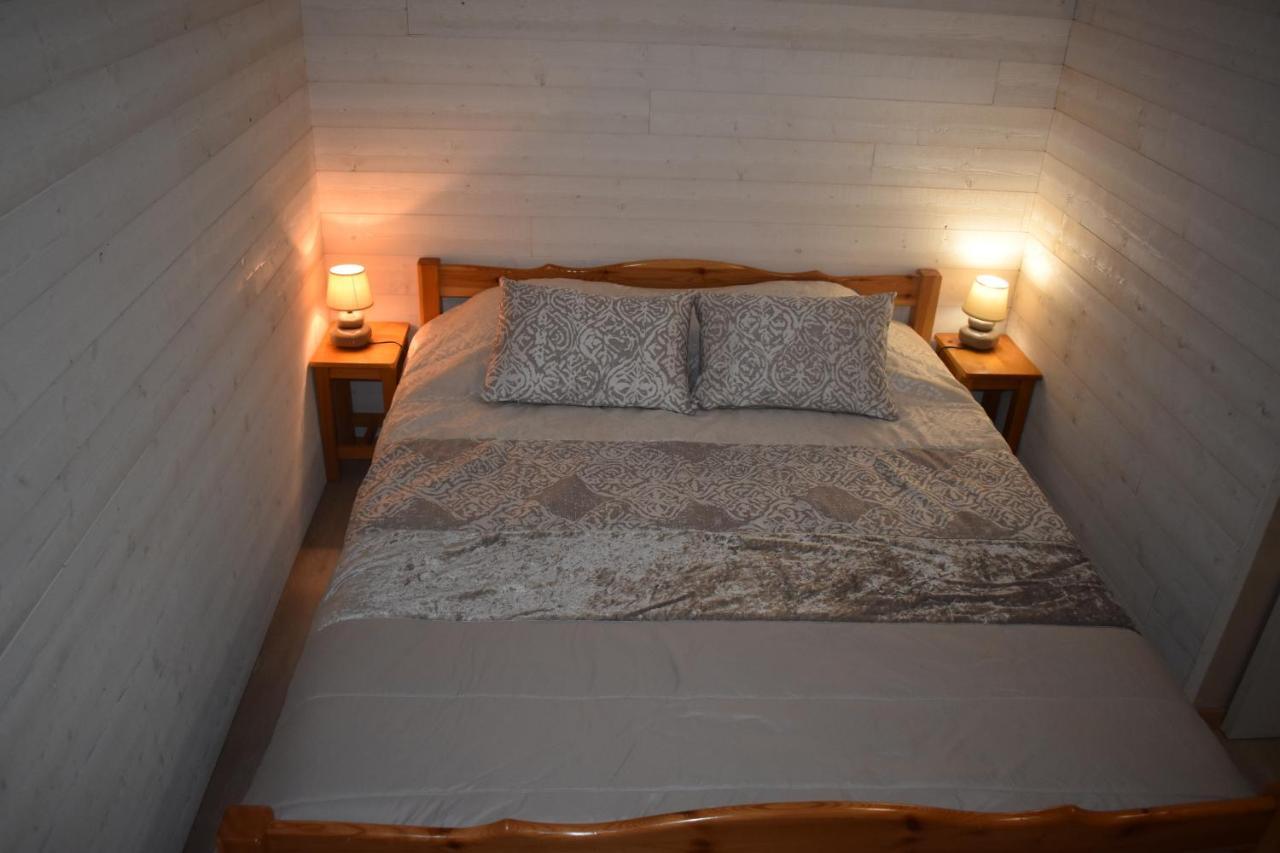 Chez Augustin Bed & Breakfast Lacanau Bagian luar foto