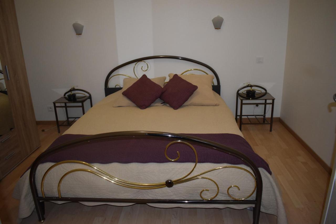 Chez Augustin Bed & Breakfast Lacanau Bagian luar foto