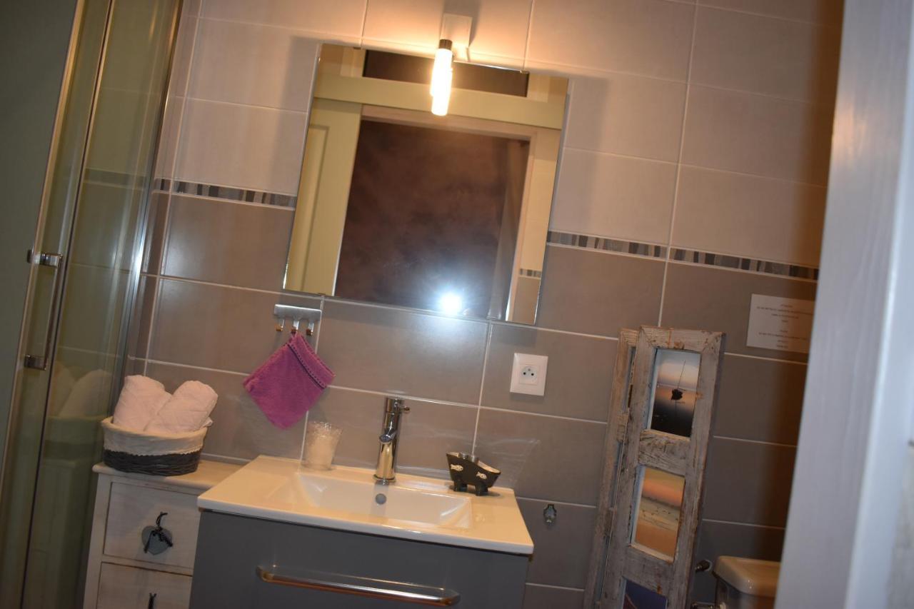Chez Augustin Bed & Breakfast Lacanau Bagian luar foto
