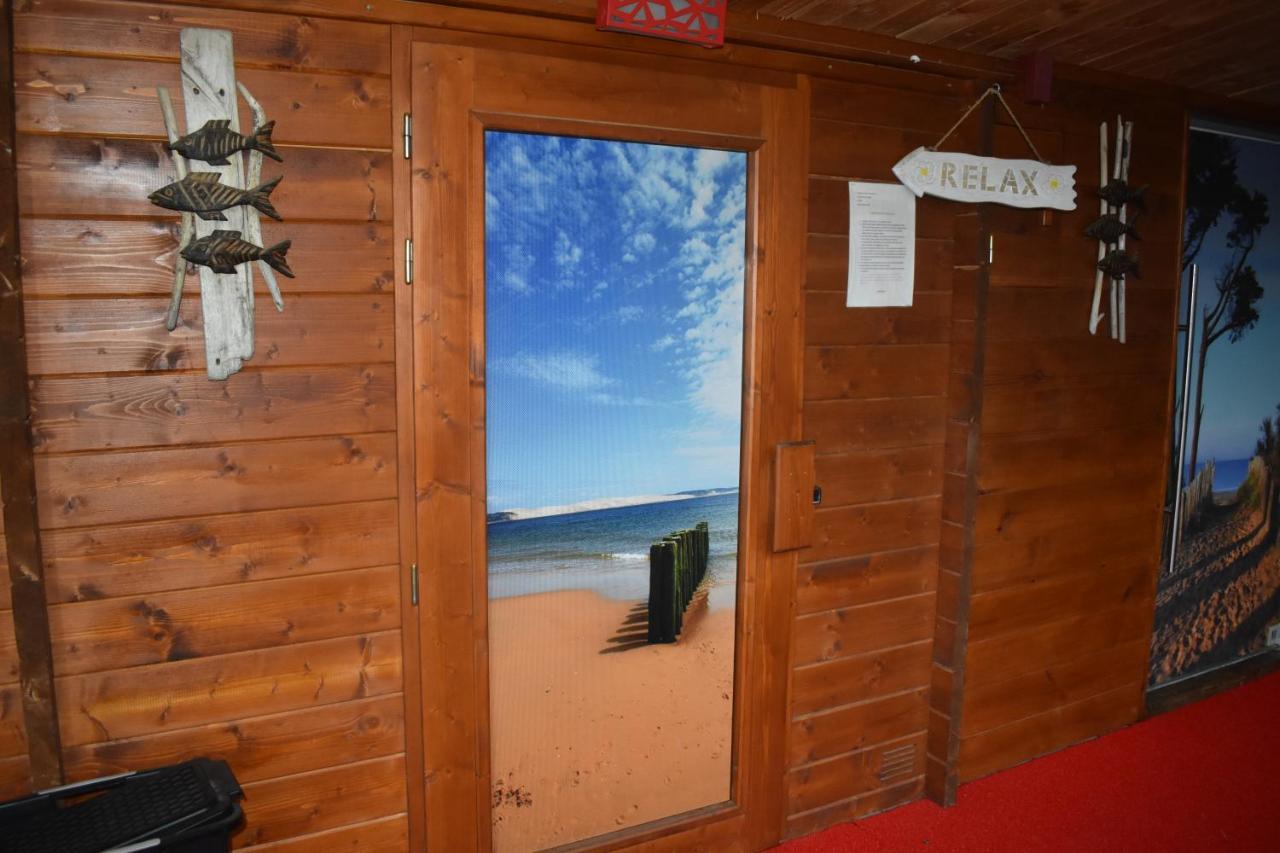 Chez Augustin Bed & Breakfast Lacanau Bagian luar foto